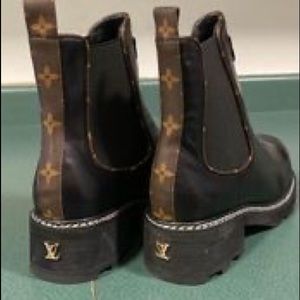 Louis vuitton Ankle brand new shoes